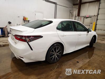 Trzecie zdjęcie samochodu z tyłu: 2022 TOYOTA CAMRY SE VIN:4T1G11AK8NU628899 - miniatura