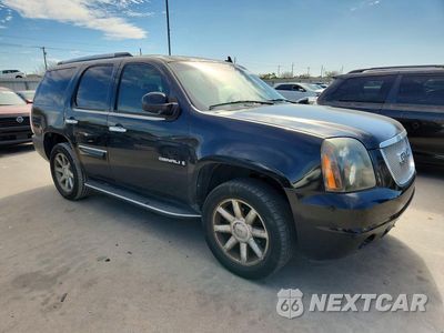 Czwarte zdjęcie samochodu z boku: 2007 GMC YUKON DENALI VIN:1GKFK63897J297514 - miniatura