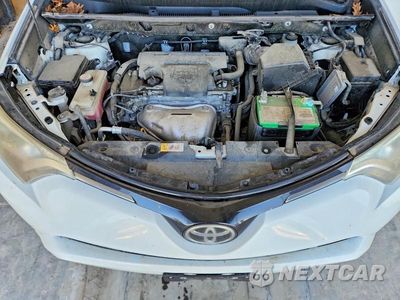 Zdjęcie 12 z 14 samochodu: 2017 TOYOTA RAV4 XLE VIN:JTMRFREVXHJ129142 - miniatura