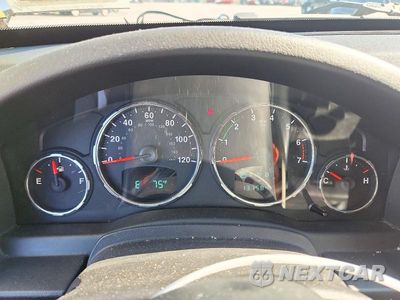 Zdjęcie 9 z 13 samochodu: 2012 JEEP LIBERTY SPORT VIN:1C4PJMAK4CW181785 - miniatura