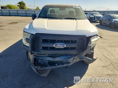 Piąte zdjęcie samochodu w środku: 2015 FORD F150 VIN:1FTMF1C8XFFA60641 - miniatura