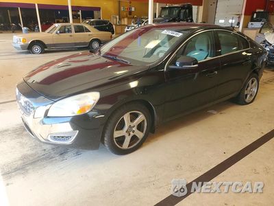 2012 VOLVO S60 T5 YV1622FS4C2122601 - główne zdjęcie licytacji z USA - miniatura
