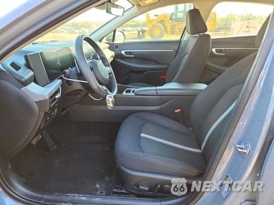 Zdjęcie 7 z 12 samochodu: 2025 HYUNDAI SONATA SEL VIN:KMHL64JA0SA436625 - miniatura