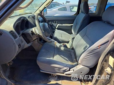 Zdjęcie 7 z 12 samochodu: 2002 NISSAN FRONTIER STANDARD VIN:1N6DD26S42C356900 - miniatura