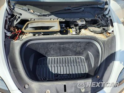Zdjęcie 11 z 12 samochodu: 2020 TESLA MODEL Y VIN:5YJYGDEE5LF015772 - miniatura