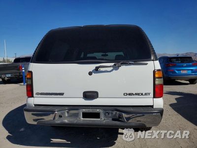 Zdjęcie 6 z 13 samochodu: 2004 CHEVROLET SUBURBAN C1500 VIN:3GNEC16ZX4G342217 - miniatura