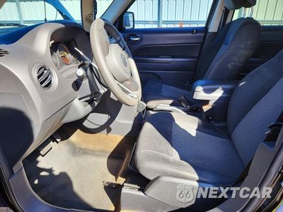 Zdjęcie 7 z 13 samochodu: 2016 JEEP PATRIOT SPORT VIN:1C4NJPBB8GD683756 - miniatura