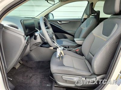 Zdjęcie 7 z 13 samochodu: 2026 KIA NIRO LX VIN:KNDCP3LE1T5330481 - miniatura