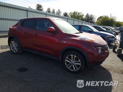 Czwarte zdjęcie samochodu z boku: 2012 NISSAN JUKE S VIN:JN8AF5MV4CT107954 - miniatura