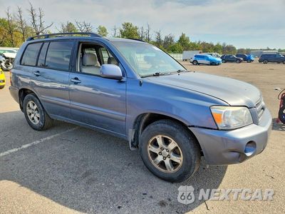Czwarte zdjęcie samochodu z boku: 2006 TOYOTA HIGHLANDER BASE VIN:JTEDP21A960110341 - miniatura