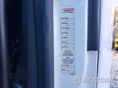 Zdjęcie 12 z 13 samochodu: 2017 KENWORTH T680 SEMI TRUCK VIN:1XKYA48XXHJ160342 - miniatura
