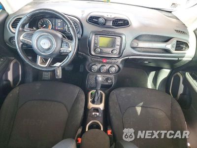 Zdjęcie 8 z 13 samochodu: 2015 JEEP RENEGADE LATITUDE VIN:ZACCJABTXFPC16383 - miniatura