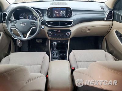 Zdjęcie 8 z 13 samochodu: 2019 HYUNDAI TUCSON SE VIN:KM8J3CA44KU954806 - miniatura