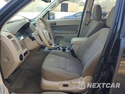 Zdjęcie 7 z 13 samochodu: 2009 FORD ESCAPE XLT VIN:1FMCU03719KB47340 - miniatura