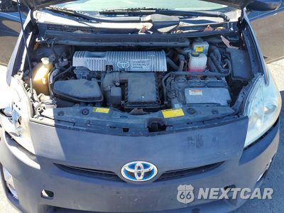 Zdjęcie 11 z 12 samochodu: 2010 TOYOTA PRIUS II VIN:JTDKN3DU6A0215800 - miniatura