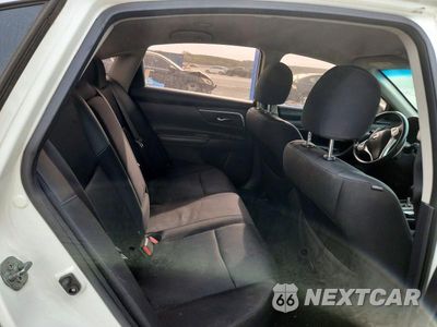Zdjęcie 10 z 13 samochodu: 2016 NISSAN ALTIMA 2.5 SR VIN:1N4AL3AP1GC200599 - miniatura