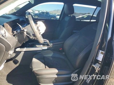 Zdjęcie 7 z 14 samochodu: 2023 MERCEDES-BENZ GLB AMG 35 4MATIC VIN:W1N4M5BB1PW289441 - miniatura