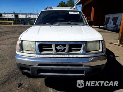 Piąte zdjęcie samochodu w środku: 2000 NISSAN FRONTIER XE VIN:1N6ED27Y5YC379201 - miniatura