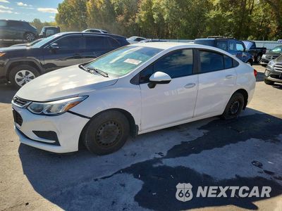 2018 CHEVROLET CRUZE LS 1G1BC5SMXJ7153905 - główne zdjęcie licytacji z USA - miniatura
