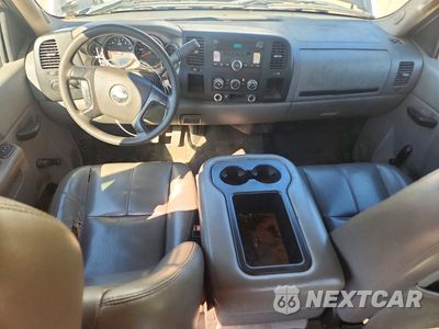 Zdjęcie 8 z 12 samochodu: 2011 CHEVROLET SILVERADO C2500 HEAVY DUTY VIN:1GC1CVCGXBF147329 - miniatura