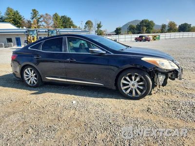 Czwarte zdjęcie samochodu z boku: 2012 HYUNDAI AZERA BASE VIN:KMHFH4JGXCA175050 - miniatura
