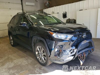 Czwarte zdjęcie samochodu z boku: 2019 TOYOTA RAV4 XLE PREMIUM VIN:JTMA1RFV6KD018426 - miniatura