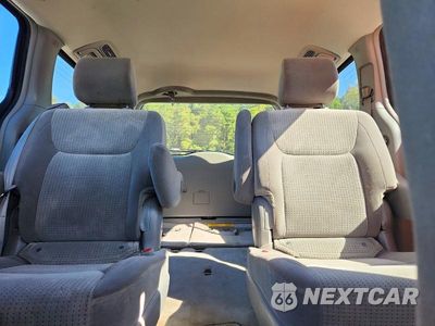 Zdjęcie 10 z 13 samochodu: 2008 TOYOTA SIENNA LE 7-PASSENGER VIN:5TDZK23C08S193598 - miniatura