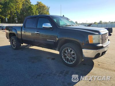 Czwarte zdjęcie samochodu z boku: 2007 GMC NEW SIERRA C1500 VIN:3GTEC13027G516008 - miniatura