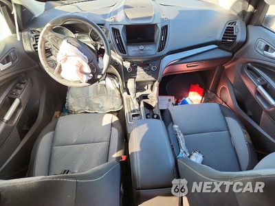 Zdjęcie 8 z 13 samochodu: 2019 FORD ESCAPE SE VIN:1FMCU9GDXKUB43351 - miniatura