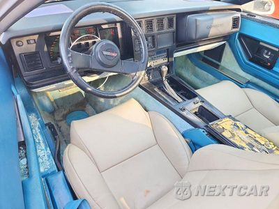 Zdjęcie 8 z 12 samochodu: 1986 CHEVROLET CORVETTE VIN:1G1YY0787G5105258 - miniatura