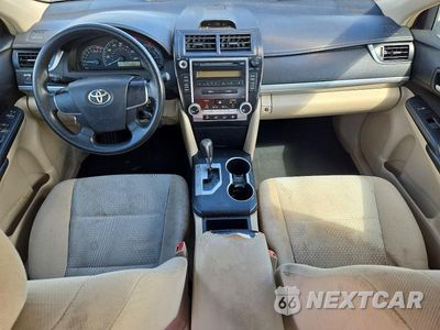 Zdjęcie 8 z 13 samochodu: 2012 TOYOTA CAMRY L VIN:4T1BF1FK1CU515054 - miniatura
