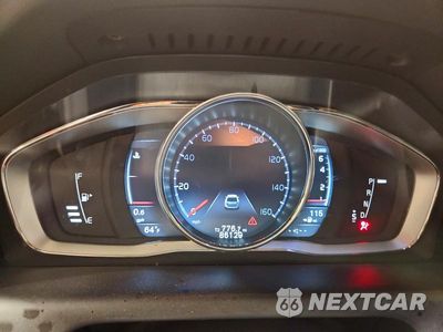Zdjęcie 9 z 13 samochodu: 2015 VOLVO XC60 T5 PLATINUM VIN:YV4612RM0F2730803 - miniatura