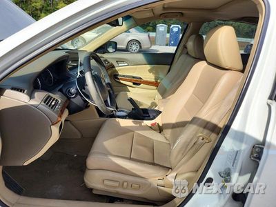 Zdjęcie 7 z 12 samochodu: 2008 HONDA ACCORD EX-L-V6 VIN:1HGCP36838A041866 - miniatura