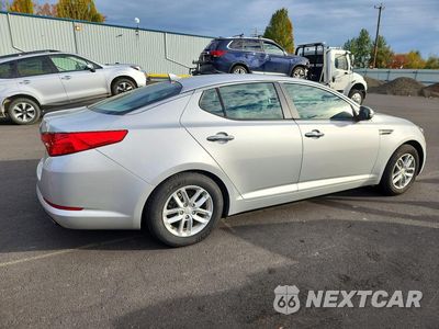 Trzecie zdjęcie samochodu z tyłu: 2013 KIA OPTIMA LX VIN:5XXGM4A70DG232303 - miniatura