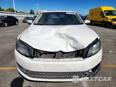 Piąte zdjęcie samochodu w środku: 2014 VOLKSWAGEN PASSAT SEL VIN:1VWCN7A31EC097373 - miniatura