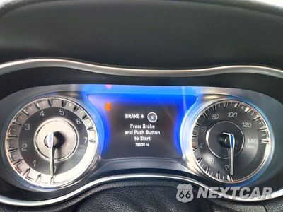 Zdjęcie 9 z 12 samochodu: 2021 CHRYSLER 300 S VIN:2C3CCABG6MH626534 - miniatura