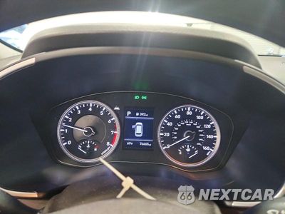 Zdjęcie 9 z 13 samochodu: 2019 HYUNDAI SANTA FE SE VIN:5NMS2CAD8KH125448 - miniatura