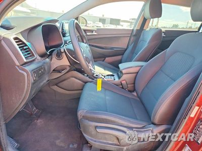 Zdjęcie 7 z 12 samochodu: 2019 HYUNDAI TUCSON SE VIN:KM8J23A40KU943496 - miniatura