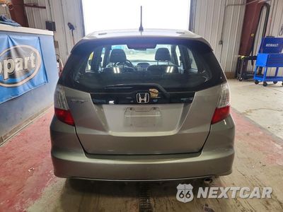 Zdjęcie 6 z 12 samochodu: 2009 HONDA FIT SPORT VIN:JHMGE88469S008674 - miniatura