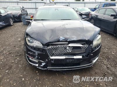 Piąte zdjęcie samochodu w środku: 2019 LINCOLN MKZ VIN:3LN6L5A97KR617132 - miniatura