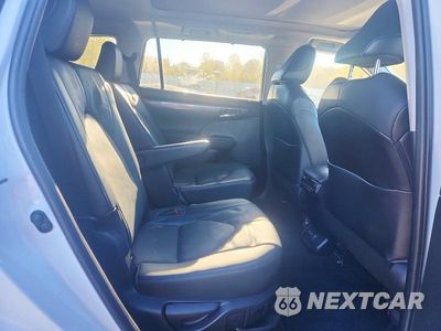 Zdjęcie 11 z 14 samochodu: 2022 TOYOTA HIGHLANDER HYBRID PLATINUM VIN:5TDEBRCHXNS070082 - miniatura