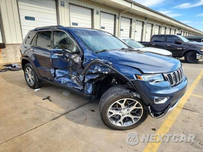 Czwarte zdjęcie samochodu z boku: 2021 JEEP GRAND CHEROKEE LIMITED VIN:1C4RJFBG8MC691820 - miniatura