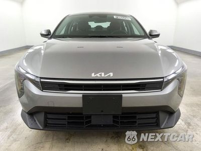 Piąte zdjęcie samochodu w środku: 2026 KIA K4 LXS VIN:3KPFT4DE9TE361723 - miniatura