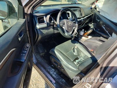 Zdjęcie 8 z 13 samochodu: 2015 TOYOTA HIGHLANDER LIMITED VIN:5TDDKRFH7FS092078 - miniatura