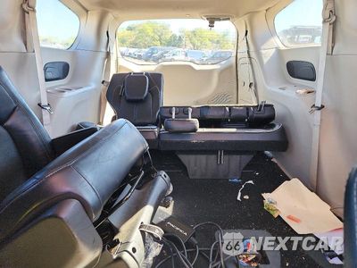 Zdjęcie 10 z 13 samochodu: 2023 CHRYSLER PACIFICA HYBRID LIMITED VIN:2C4RC1S76PR554559 - miniatura