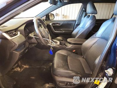 Zdjęcie 7 z 13 samochodu: 2020 TOYOTA RAV4 XSE VIN:4T3EWRFV4LU006007 - miniatura