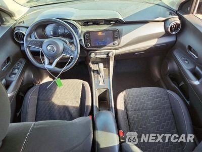 Zdjęcie 8 z 13 samochodu: 2021 NISSAN KICKS SV VIN:3N1CP5CV0ML523981 - miniatura