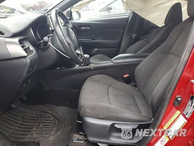 Zdjęcie 7 z 12 samochodu: 2018 TOYOTA C-HR XLE VIN:NMTKHMBX5JR038842 - miniatura