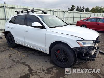 Czwarte zdjęcie samochodu z boku: 2017 AUDI Q5 PREMIUM VIN:WA1C2AFPXHA042399 - miniatura