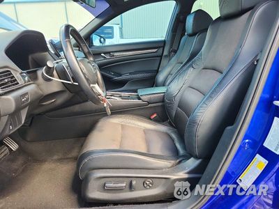Zdjęcie 7 z 13 samochodu: 2018 HONDA ACCORD SPORT VIN:1HGCV1F39JA057896 - miniatura